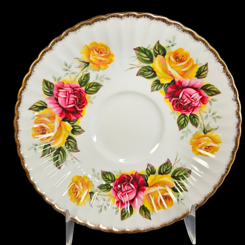 Paragon Saucer Only By‎ Appointment to Her Majesty the Queen Pink Roses Vtg READ